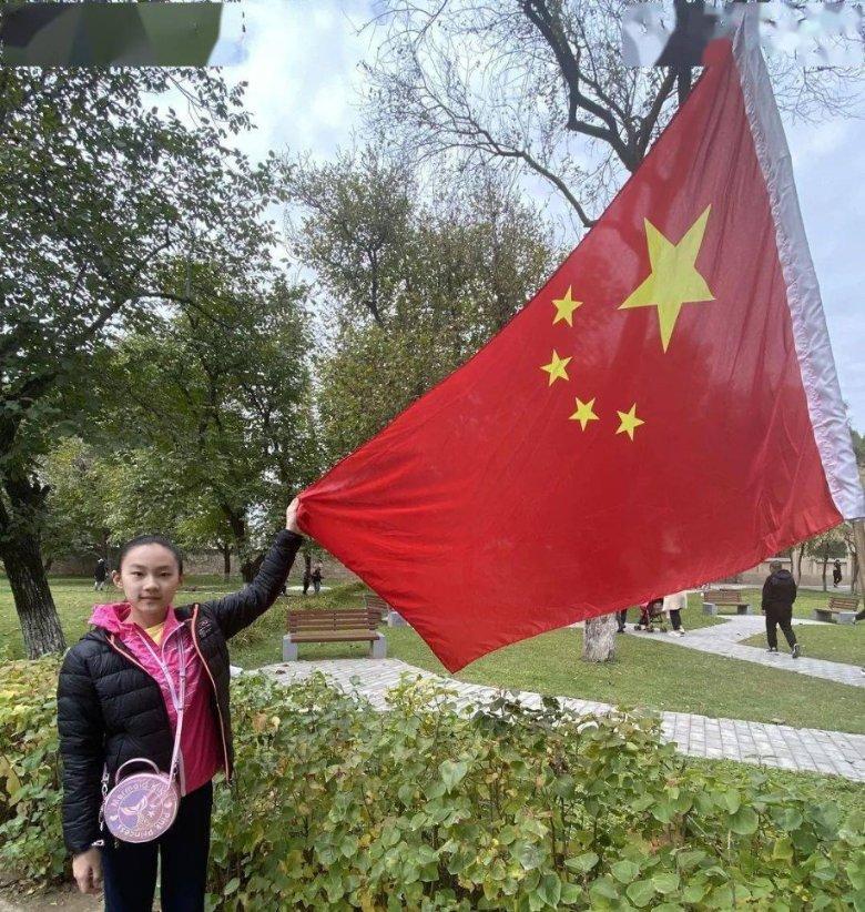 上海ifc商场,龙腾飞跃耀新春